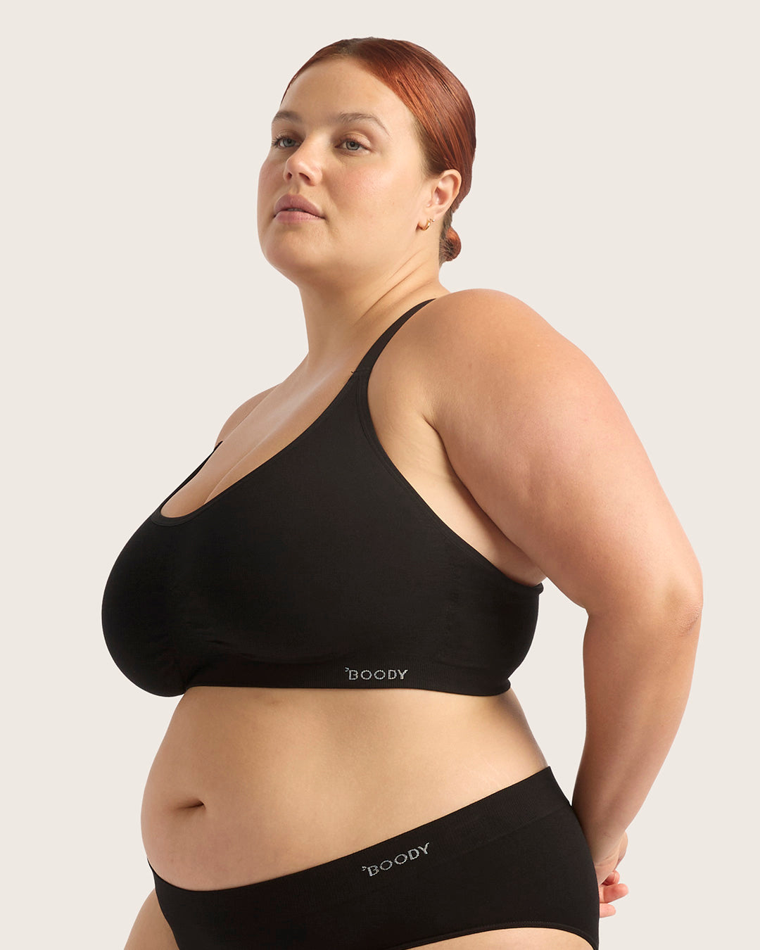 Full Bust Wireless Racerback Bra - Black