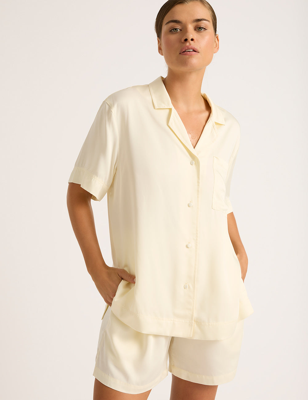 Vegan Silk Short Sleeve Shirt - Pearl
