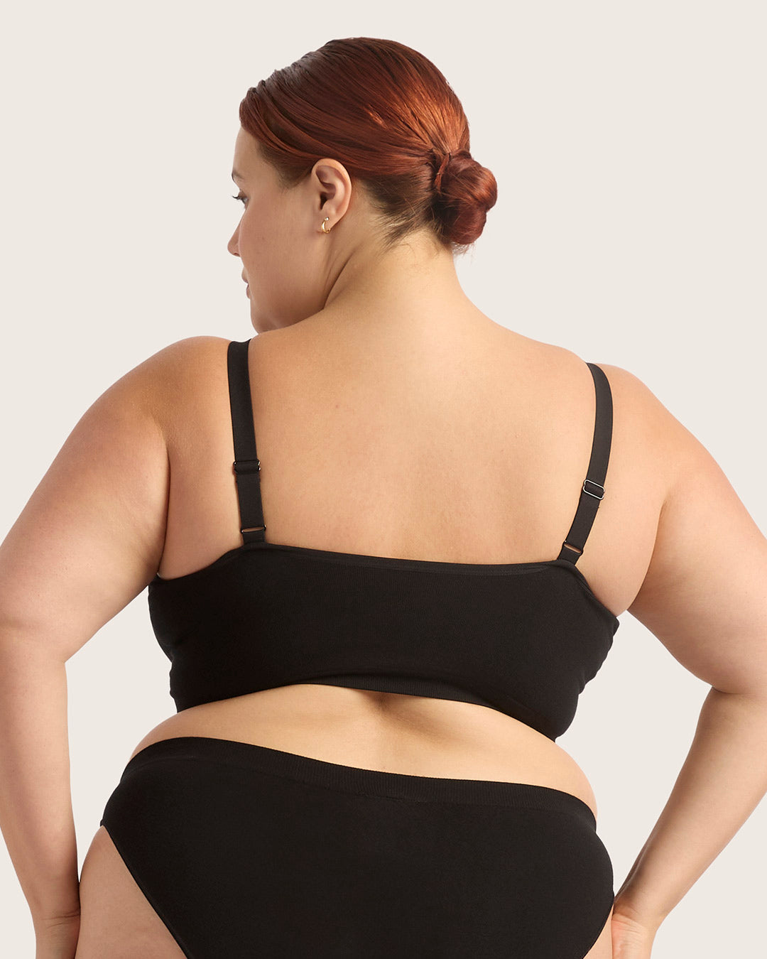 Full Bust Wireless Bra - Black
