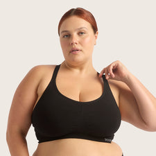 Model's Headshot - Bruna Lapinskas