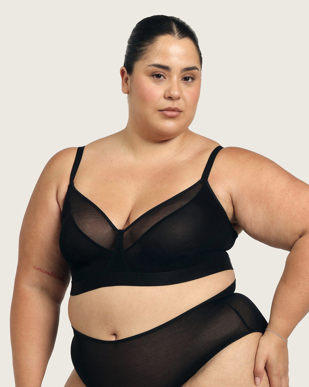 FreeMesh Full Bust Wireless Bra - Black