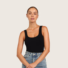 Model's Headshot - Emma Hedley