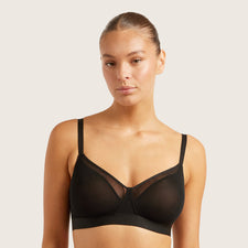 Model's Headshot - Jayde Pollard